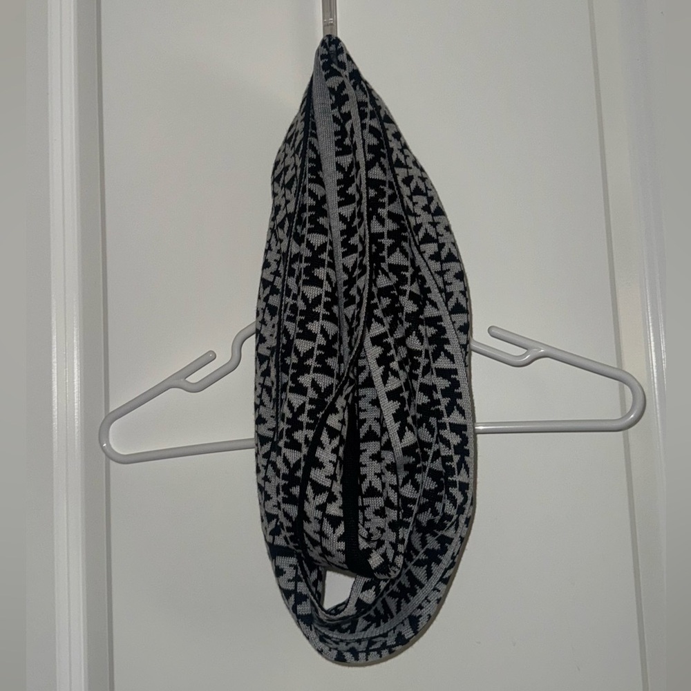 Michael Kors infinity scarf